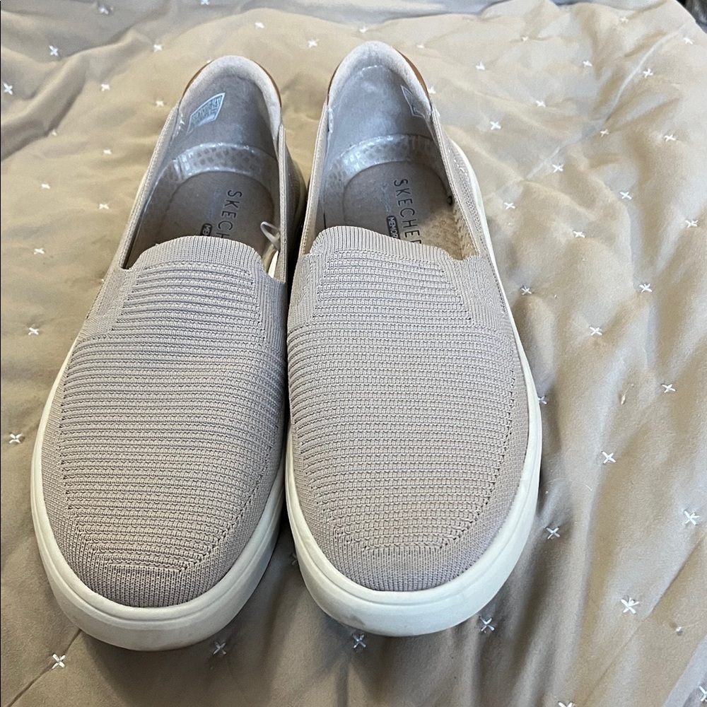 Skechers Light Taupe Knit Slip-Ons